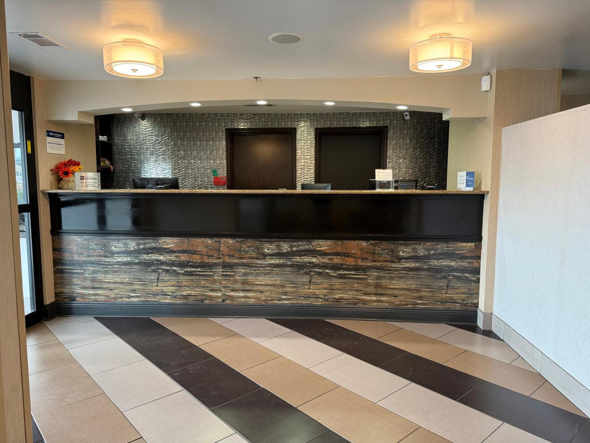 Best Western Plus Jackson Downtown Coliseum Zewnętrze zdjęcie